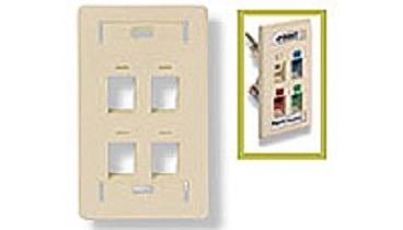 Faceplate  blanco 4 puertos, angulado