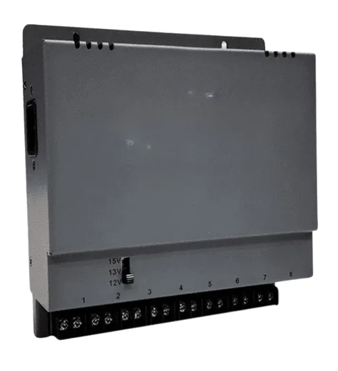 Fuente de poder saxxon energia psu1208a - regulable metálica conexión de hasta 8 canales voltaje de ajuste 12v 13v o 15v ccsalida de hasta 8 amp en los 8 canales máximo 1 amp por canal pared