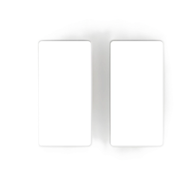 Placa de pared claro  2 espacios (2-gang)  121 x 119 x 7.6 mm  sin tornillos visibles  acabados gloss y satín